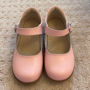 Pink girls dress shoes